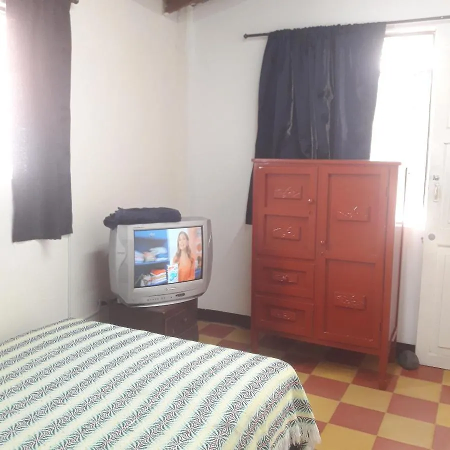 Konukevi Prado Hospedaje Medellín Kolombiya